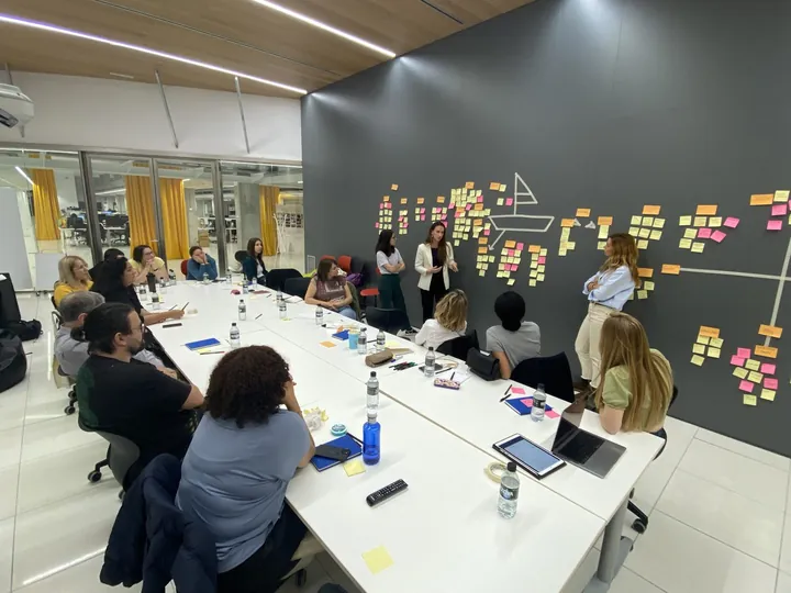 Kuma Partners C-suite offsite working session mapping the execution plan